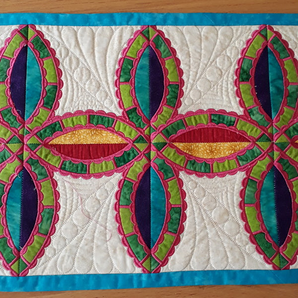 EW206 Spring Cathedral Table Runner