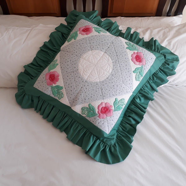 EW220 Rose Quilt