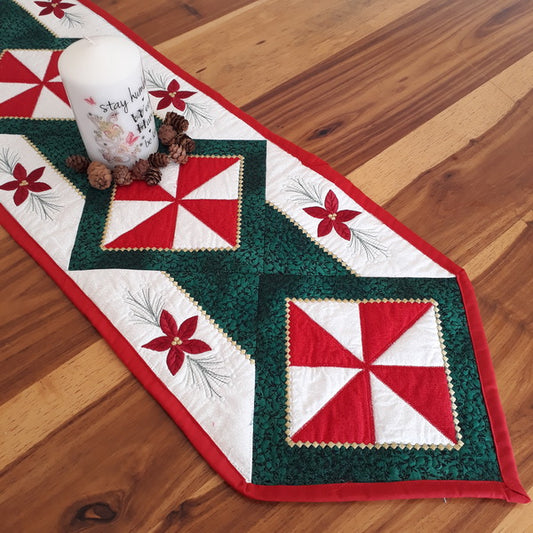 EW224  Peppermint Candy 2 Quilted Table Runner
