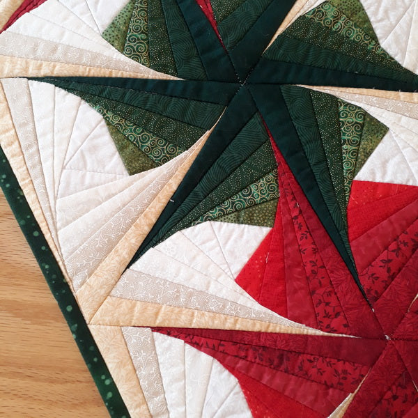 EW227 Christmas Star Quilted Table Runner