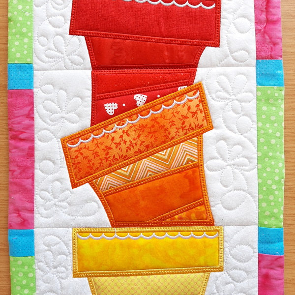 EW247 Flower Pot Stack Mini Quilt