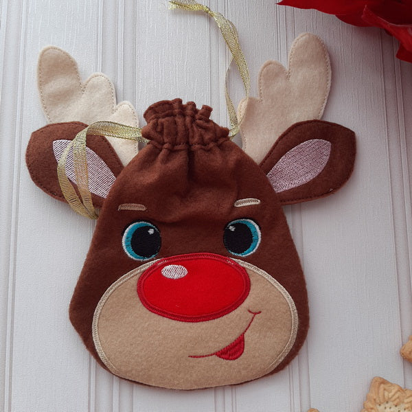 EW268 Reindeer Drawstring Bags