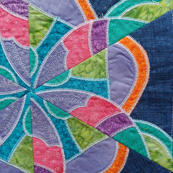 EW296 Kaleidoscope Fantasy Hexagon Block 7