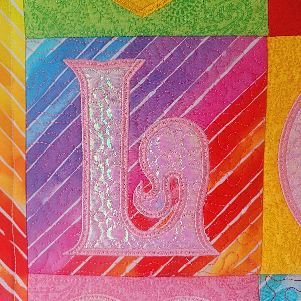 EW344 Hearts Love Quilt