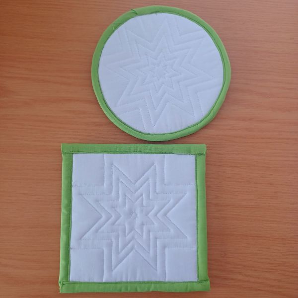 EW352 Folded Star Trivets