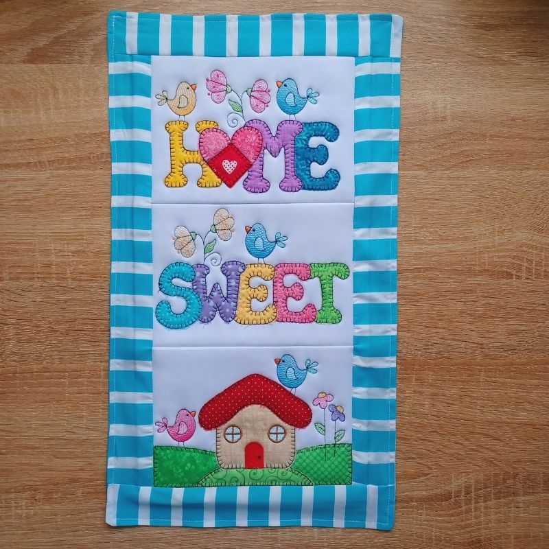 EW412 Home Sweet Home Mini Quilt