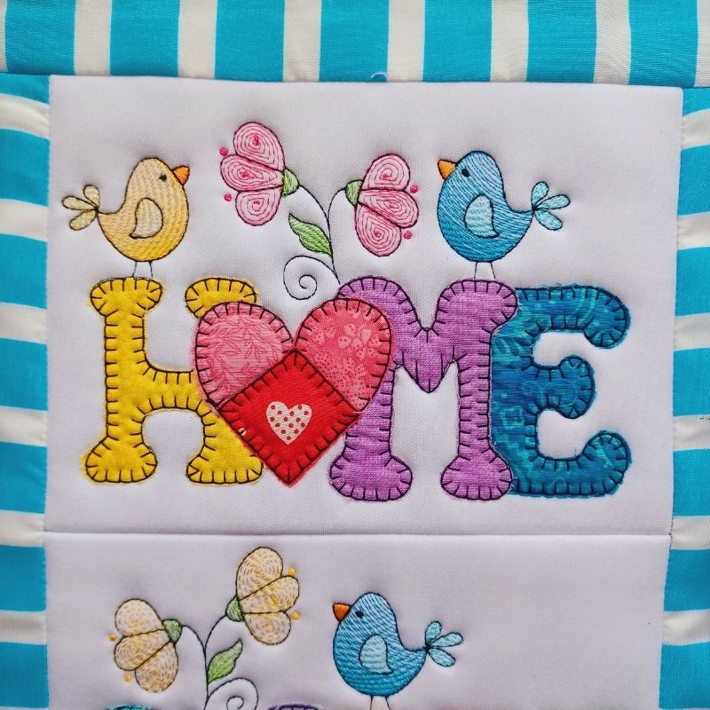 EW412 Home Sweet Home Mini Quilt