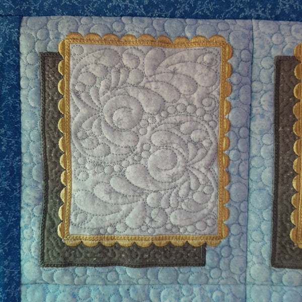 EWC148 - IHQ Illusion Quilt