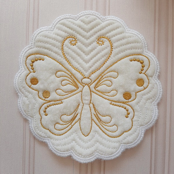 EWC155 IHQ Butterfly Tea cosy and Trivet