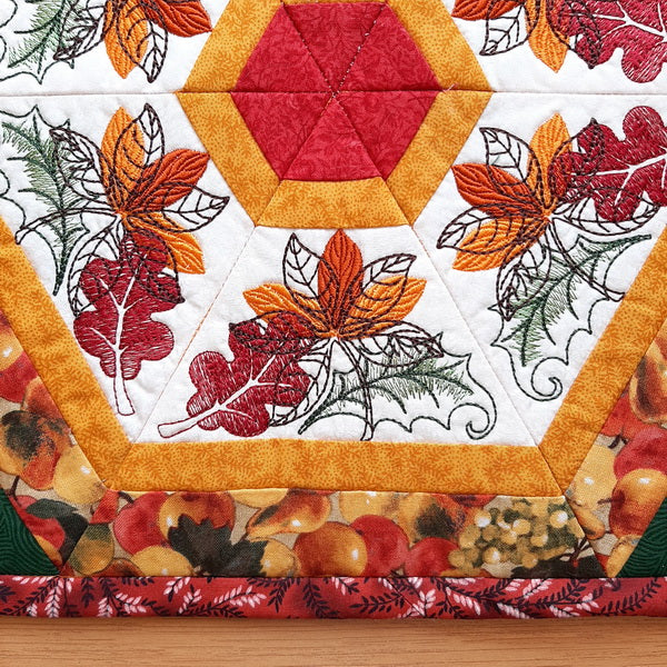 EWC159 Autumn Leaf Triangle Frenzy Table Runner