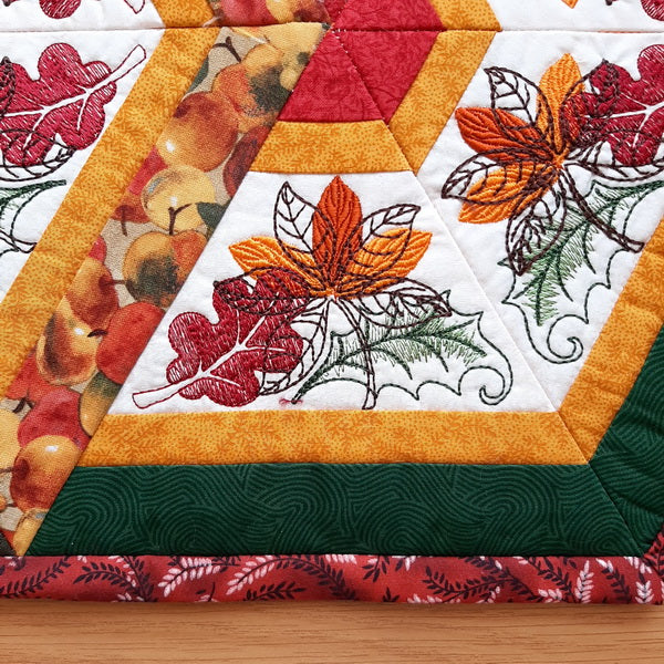 EWC159 Autumn Leaf Triangle Frenzy Table Runner
