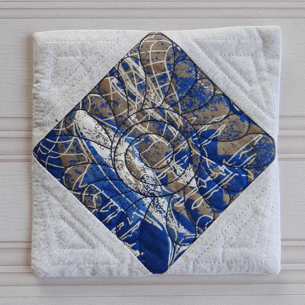 EWC165 ITH Quilted Storm At Sea Table Runner
