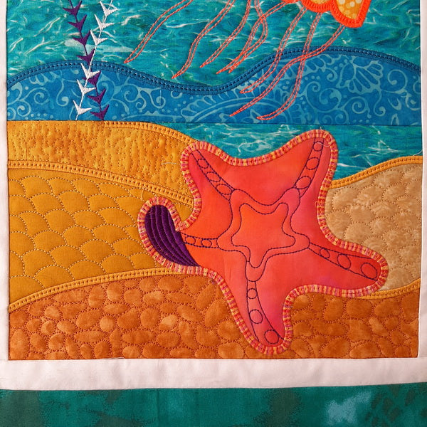 EWC173 IHQ Seascape Mini Quilt