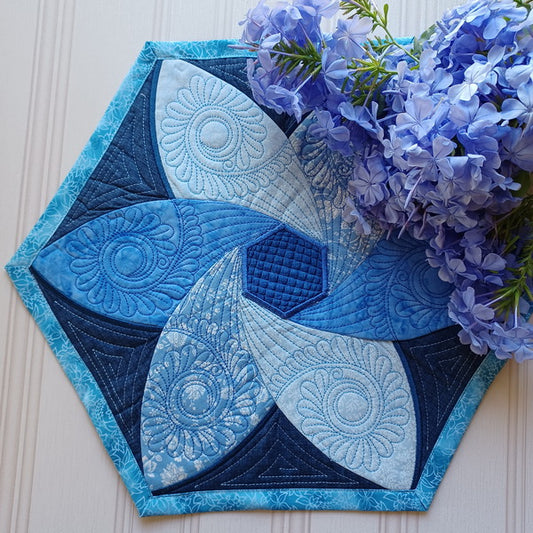 EWC206  Shades of Blue Quilted Table Topper