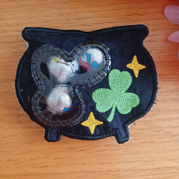 EWC229 ITH St Patrick's Treat Bags