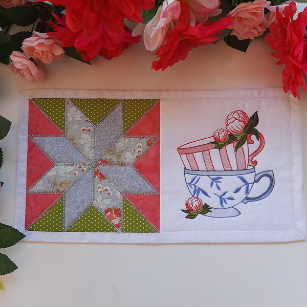 EWC236 Tulip Tea Mat