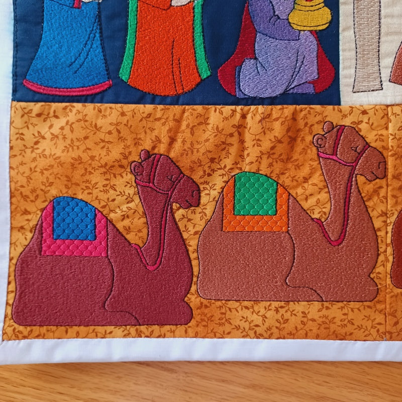 EWC242  Nativity Hanger