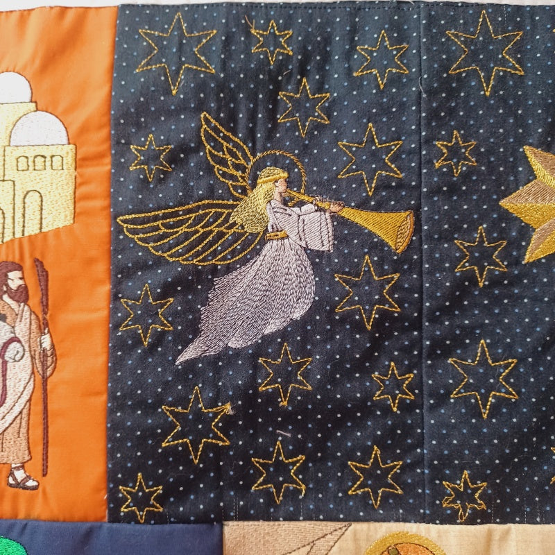 EWC242  Nativity Hanger