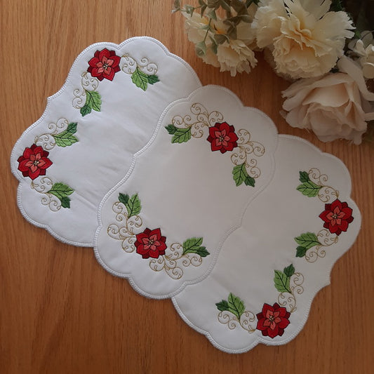 EWC245  ITH Festive Table Mat