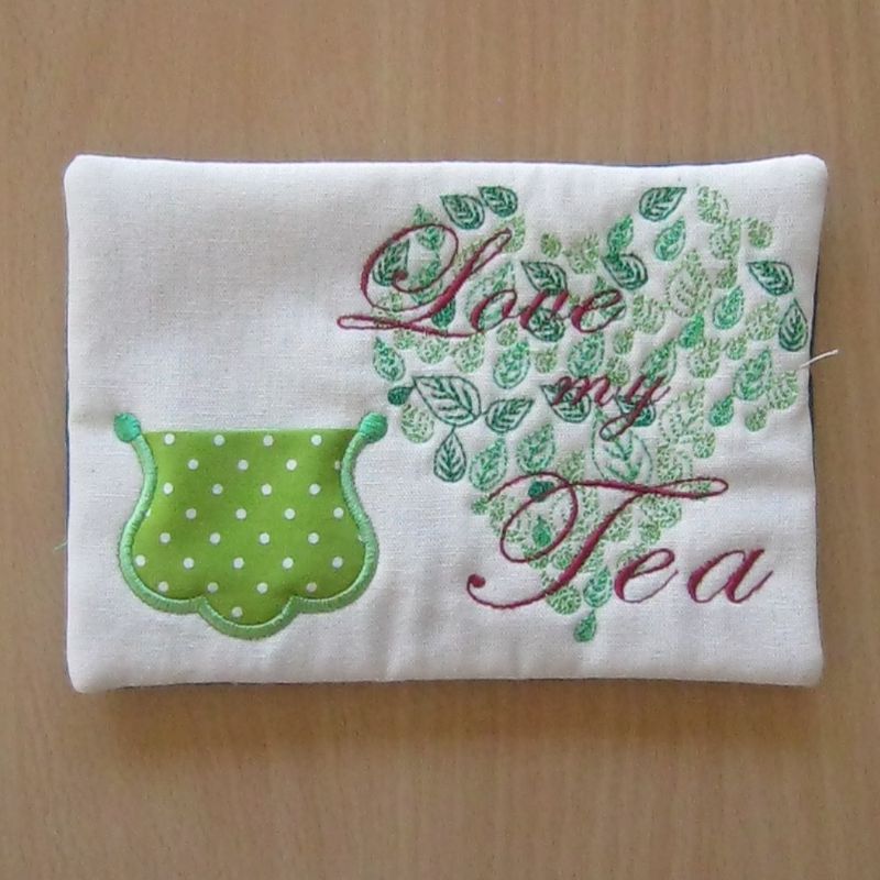 EWV084 ITH Tea Mug Rugs