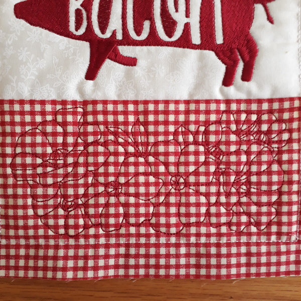 EWV215 Farm Life Quilt