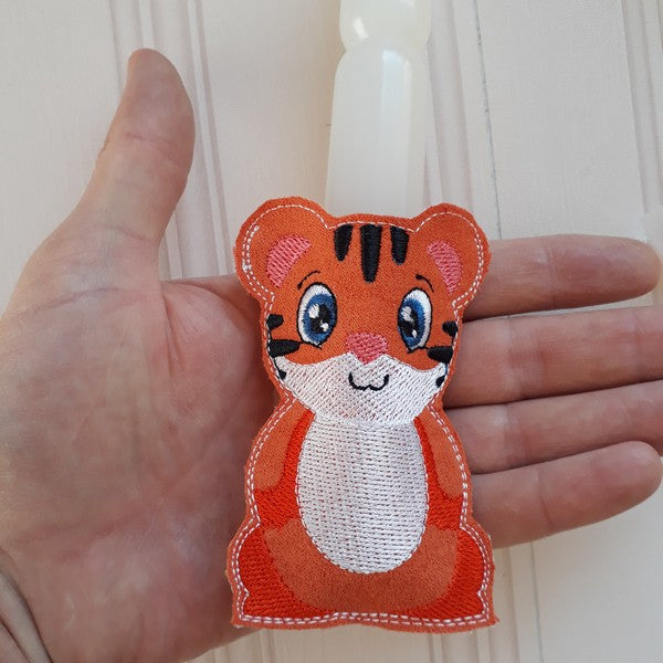 EWV231 ITH Ice Lolly Critters
