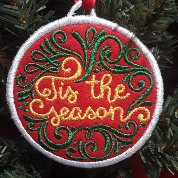 EWV249 Quilted Christmas Ornaments ITH