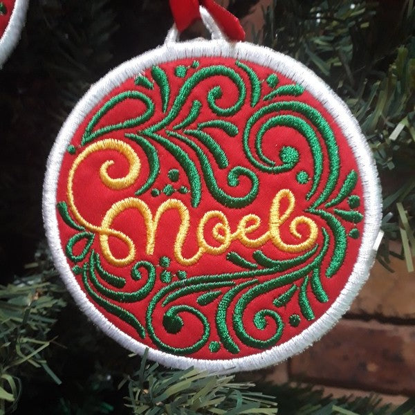 EWV249 Quilted Christmas Ornaments ITH