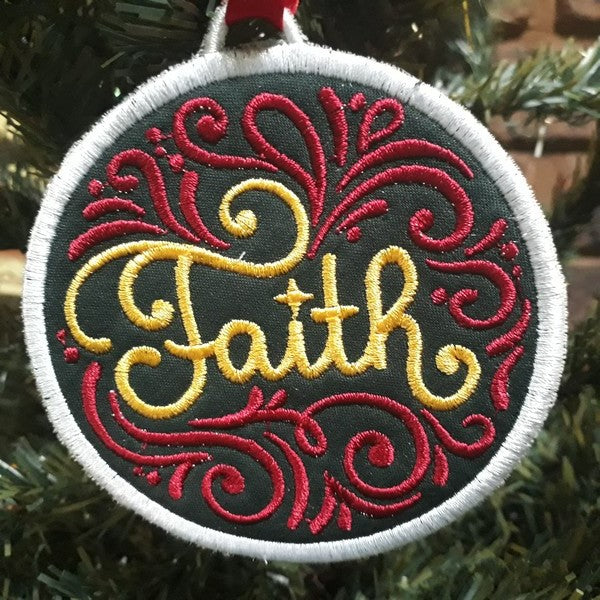EWV249 Quilted Christmas Ornaments ITH