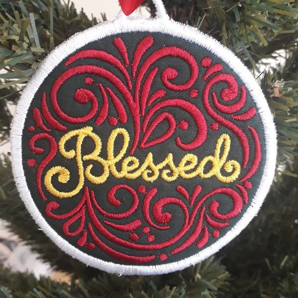 EWV249 Quilted Christmas Ornaments ITH