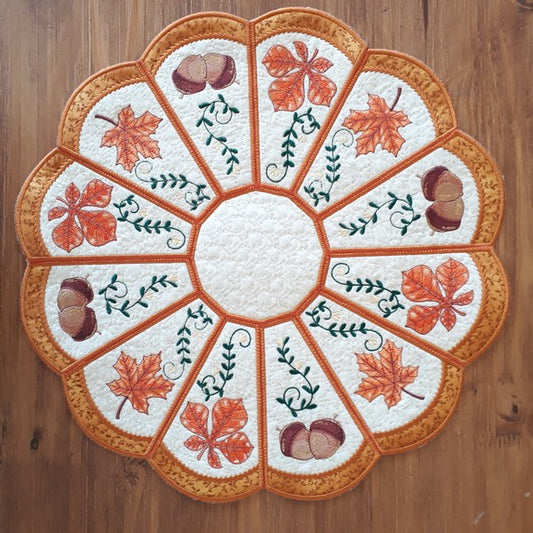 EWV251  Comfy Fall Table Topper