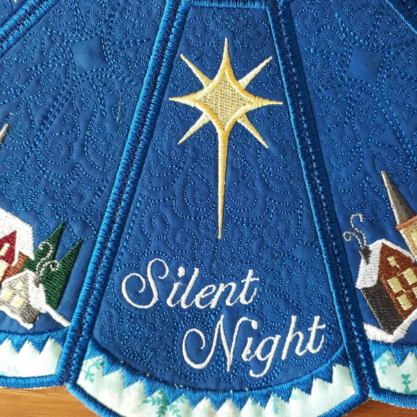 EWV255 Silent Night Table Topper