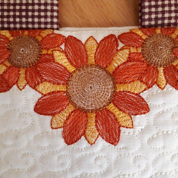 EWV285  Sunflower Set
