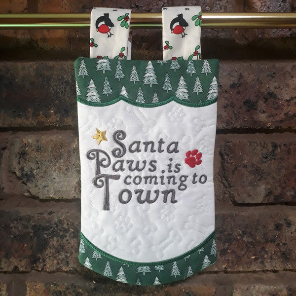 EWV294 Woofmas Garden Flag