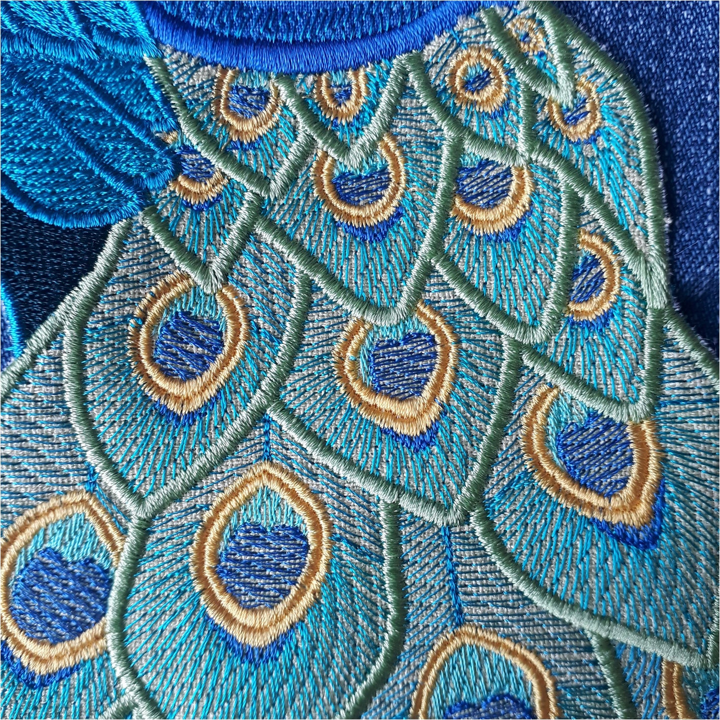 EWV322 Marinda's Peacock