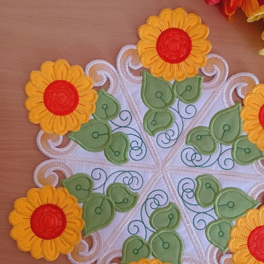 Applique Cutwork Flower Topper