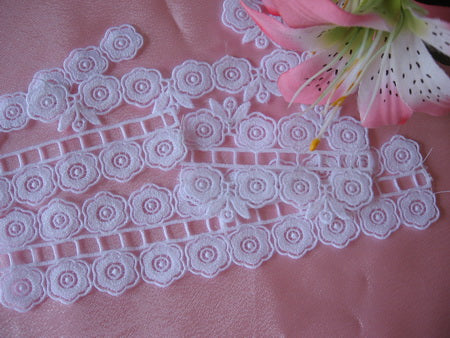 BES260 - FSL Antique Lace Edgings 5