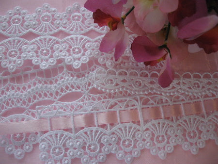 BES265 - FSL Antique Lace Edgings10