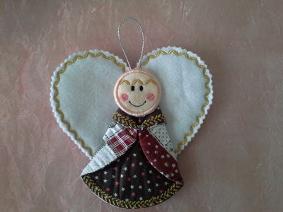 EW019 - Country Christmas Angels