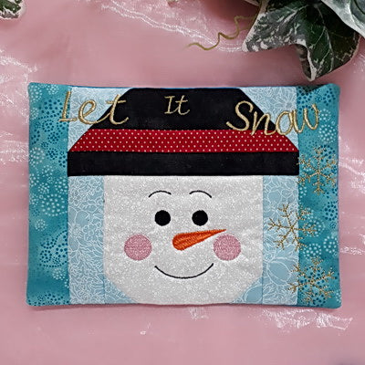 EW095 - ITH Snowman Mug Rugs