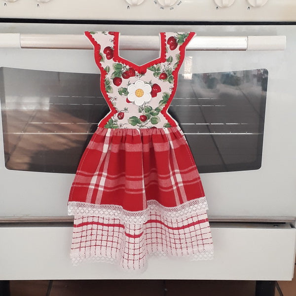 EW214  Vintage Apron Towel Topper