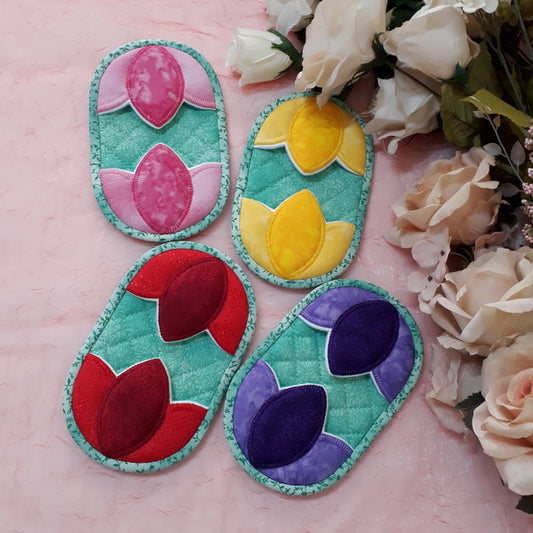 EW215 - Quilted Tulip Finger Pot Holder