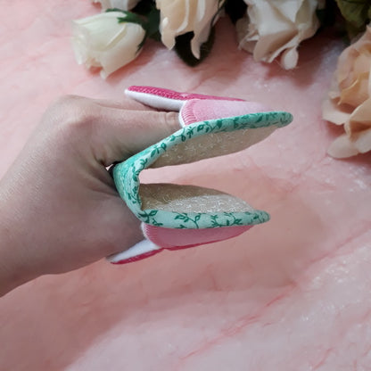 EW215 - Quilted Tulip Finger Pot Holder