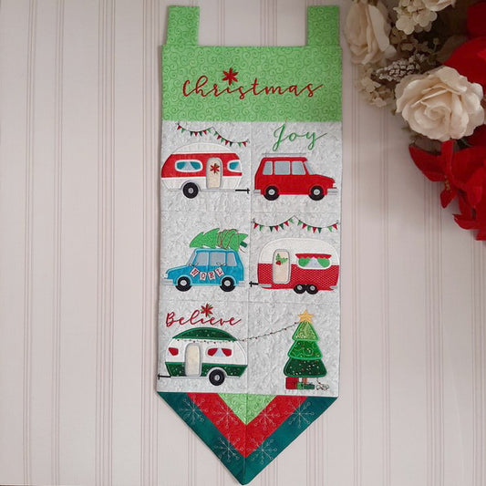 EW248  Christmas Camper Hanger