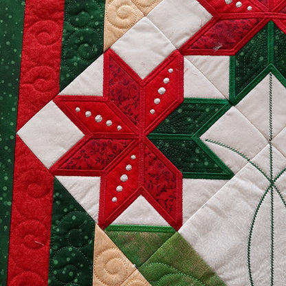 EW250  Christmas Flower Table Topper