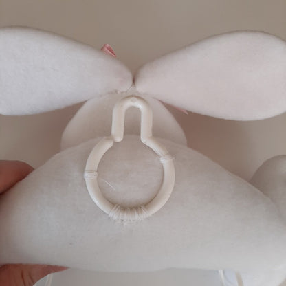 EW256  Bunny Hop Topper