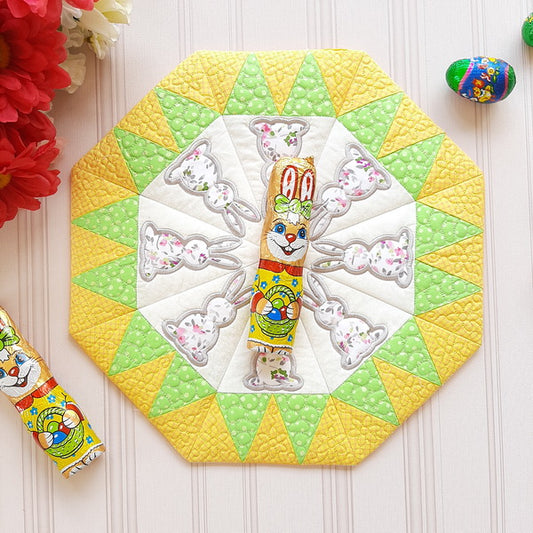 EW257  IHQ Bunny Cookie Crumb Catcher