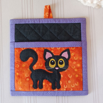 EW283  ITH Halloween Potholders