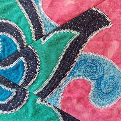 EW290 Kaleidoscope Fantasy Hexagon Block 1