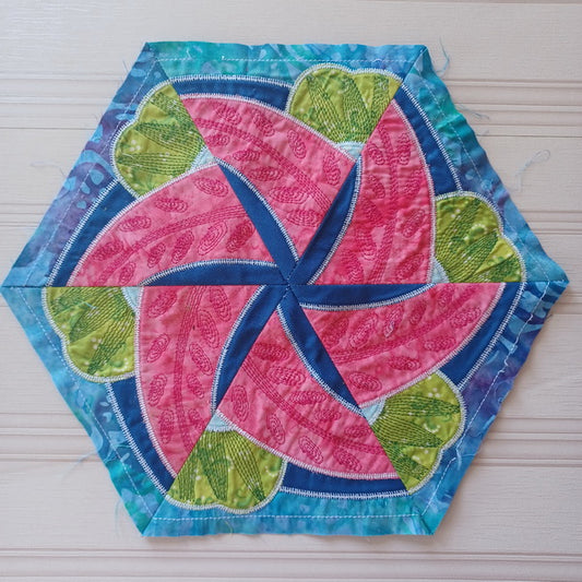 EW291 Kaleidoscope Fantasy Hexagon Block 2